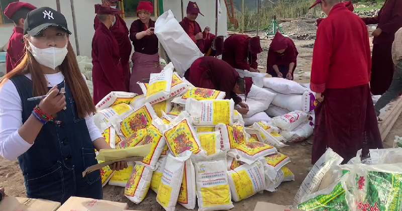 Surmang Kyelaka Nunnery