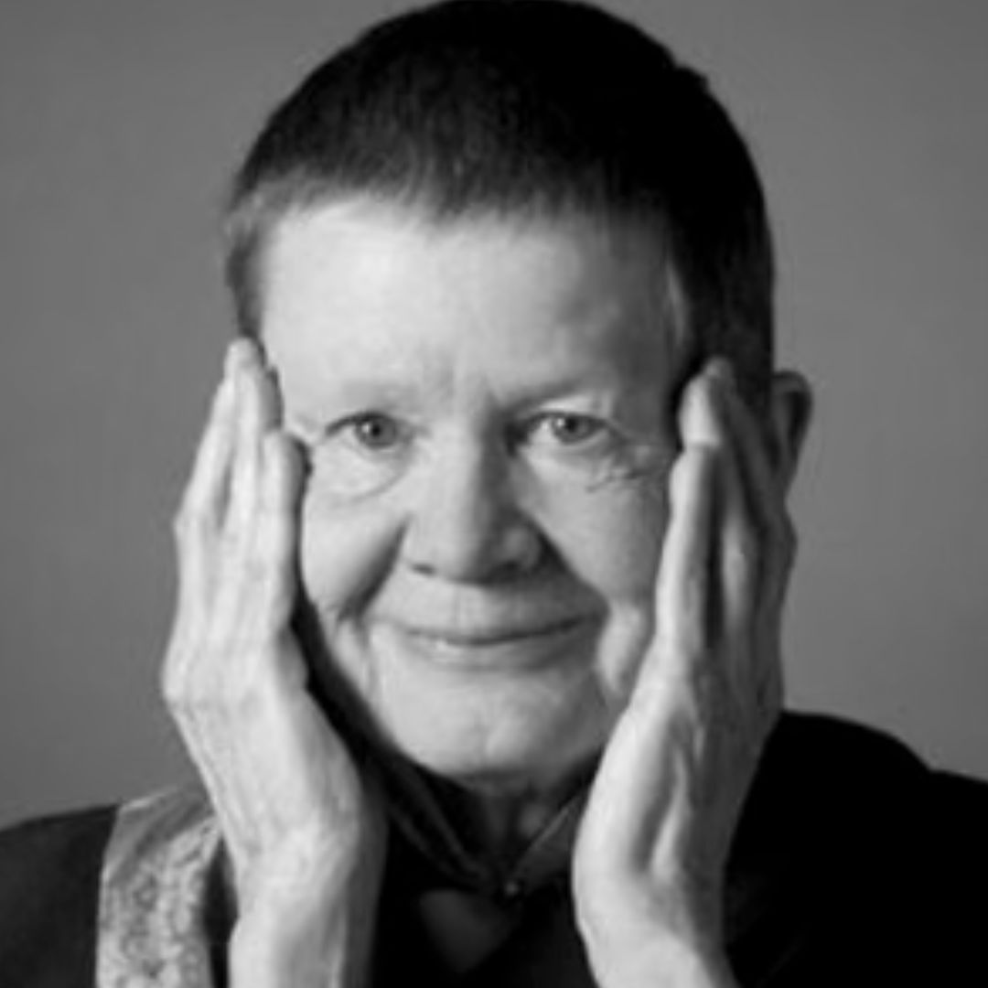 xr:d:DAGA6OfgpHQ:34,j:5474549821167345362,t:24041022