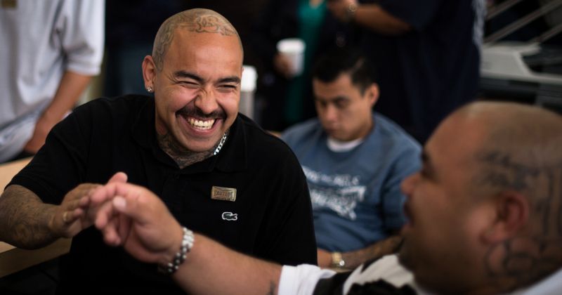 xr:d:DAGB2x6cSTY:19,j:4196653424615998592,t:24041022