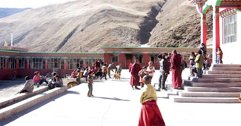 xr:d:DAGB2x6cSTY:12,j:3226127690136007603,t:24041018