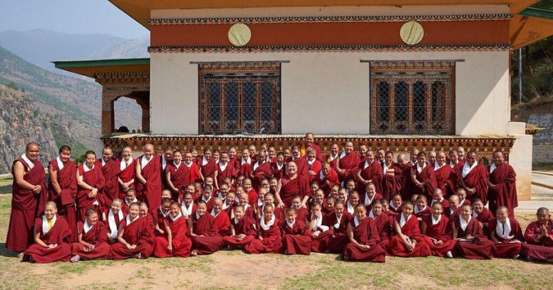 xr:d:DAGB2x6cSTY:11,j:1718547709436265761,t:24041017